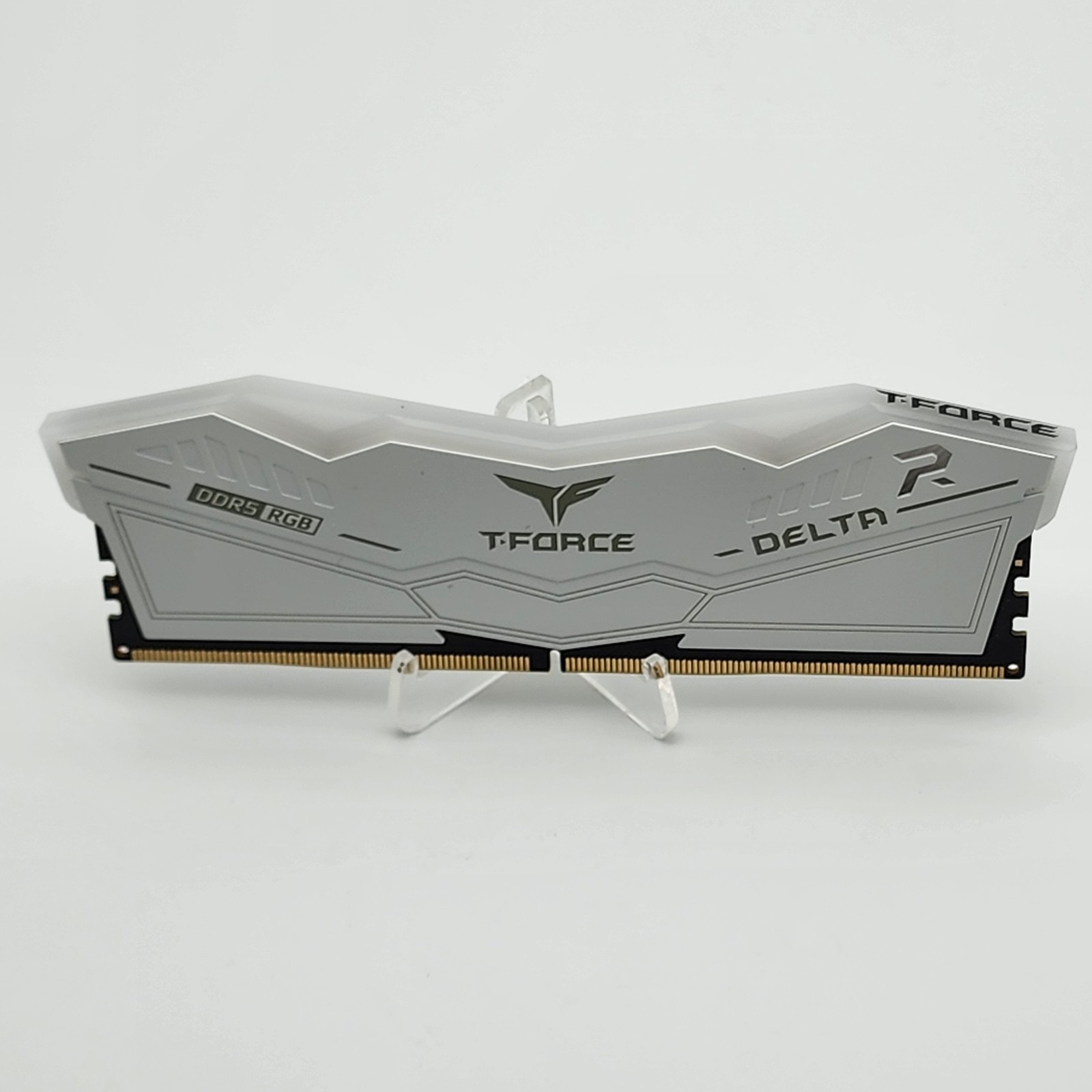 RAM Team T-Force 16GB 5200MHz DELTA RGB DDR5 DESKTOP MEMORY WHITE CL40