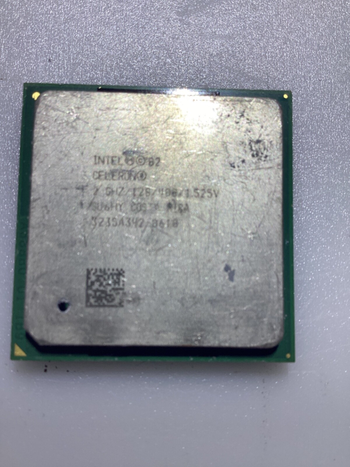 LOT OF NINE ASSORTED CPU PROCESSOR CHIPS INTEL, AMD, PREOWNED, CONDITION UNKNOWN