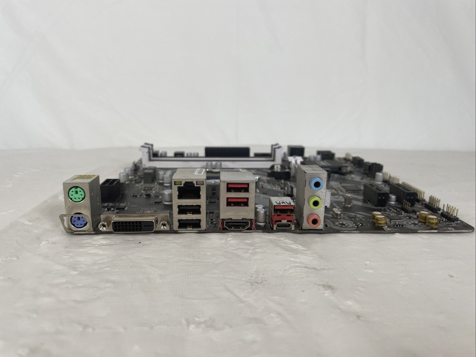 MSI Motherboard B250M BAZOOKA M-ATX | Used | Untested | CPU Not Included