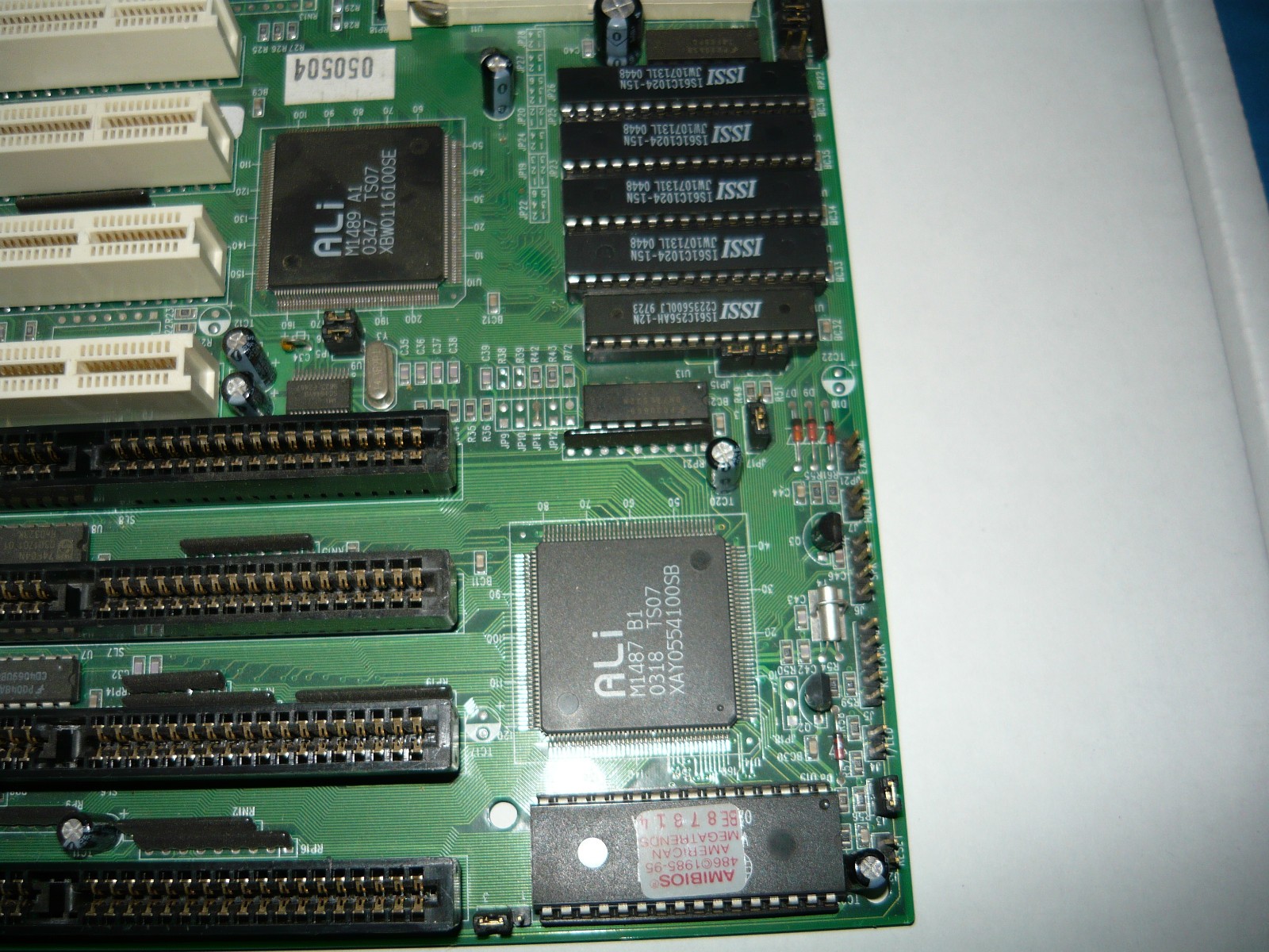 Vintage PC Chips ALi M1487 Socket 3 486 Motherboard Am5x86-133 Used Good