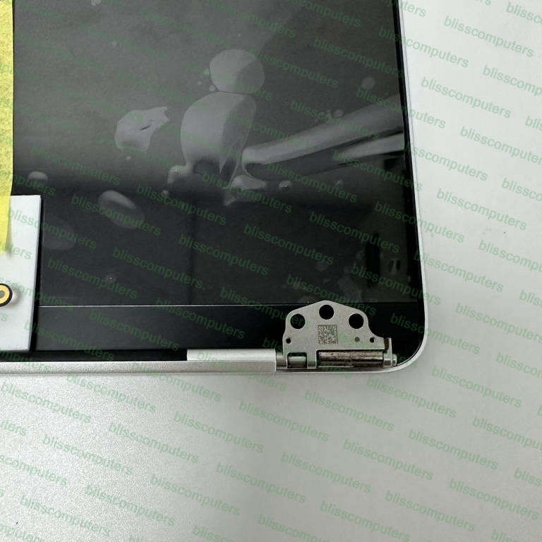OEM Apple MacBook Pro A2289 2020 EMC 3456 Silver Retina LCD Screen Assembly