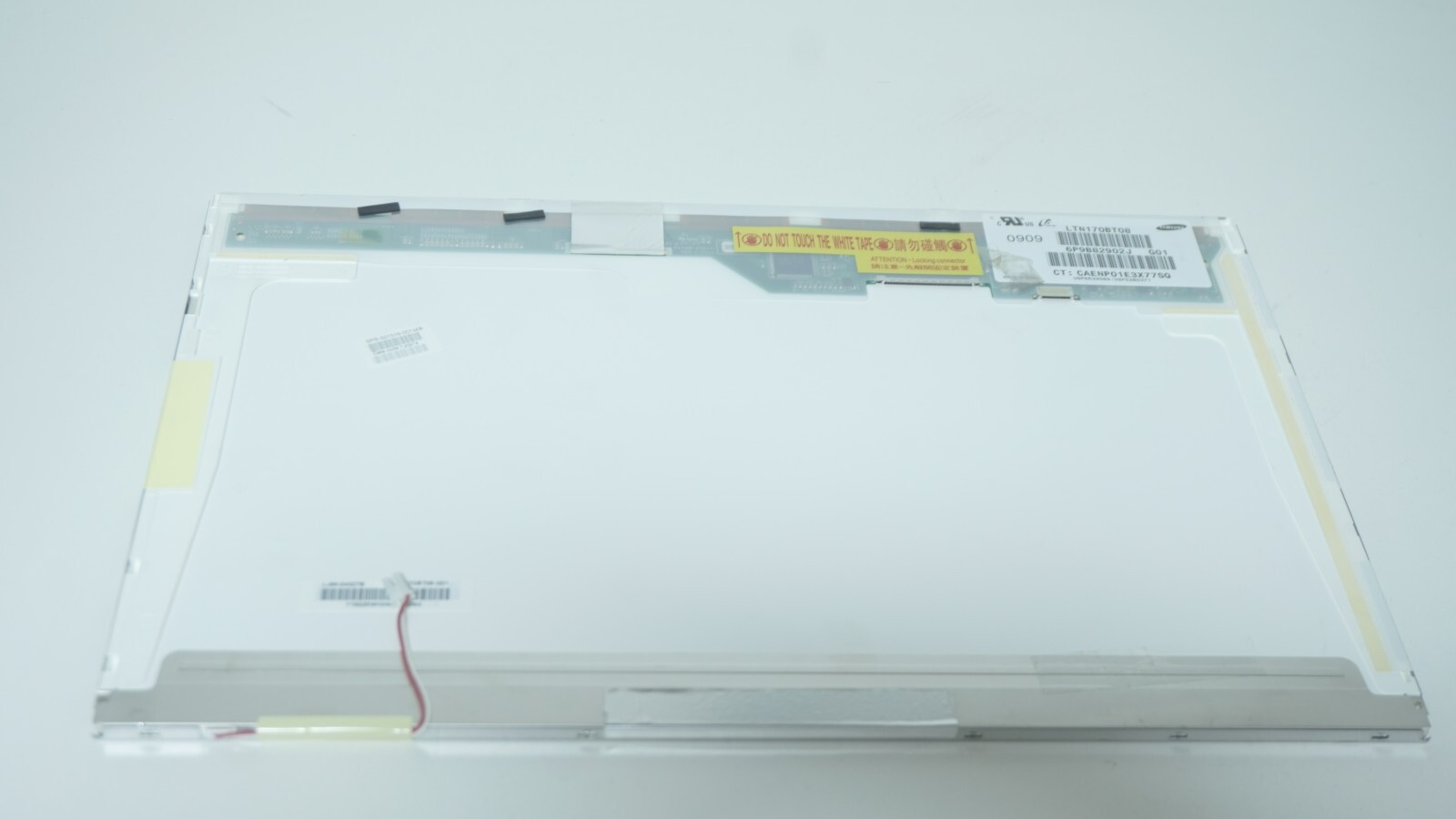 Samsung 17.0″ 1440×900 WXGA+ 30pin Laptop Glossy LCD Screen LTN170BT08-G01