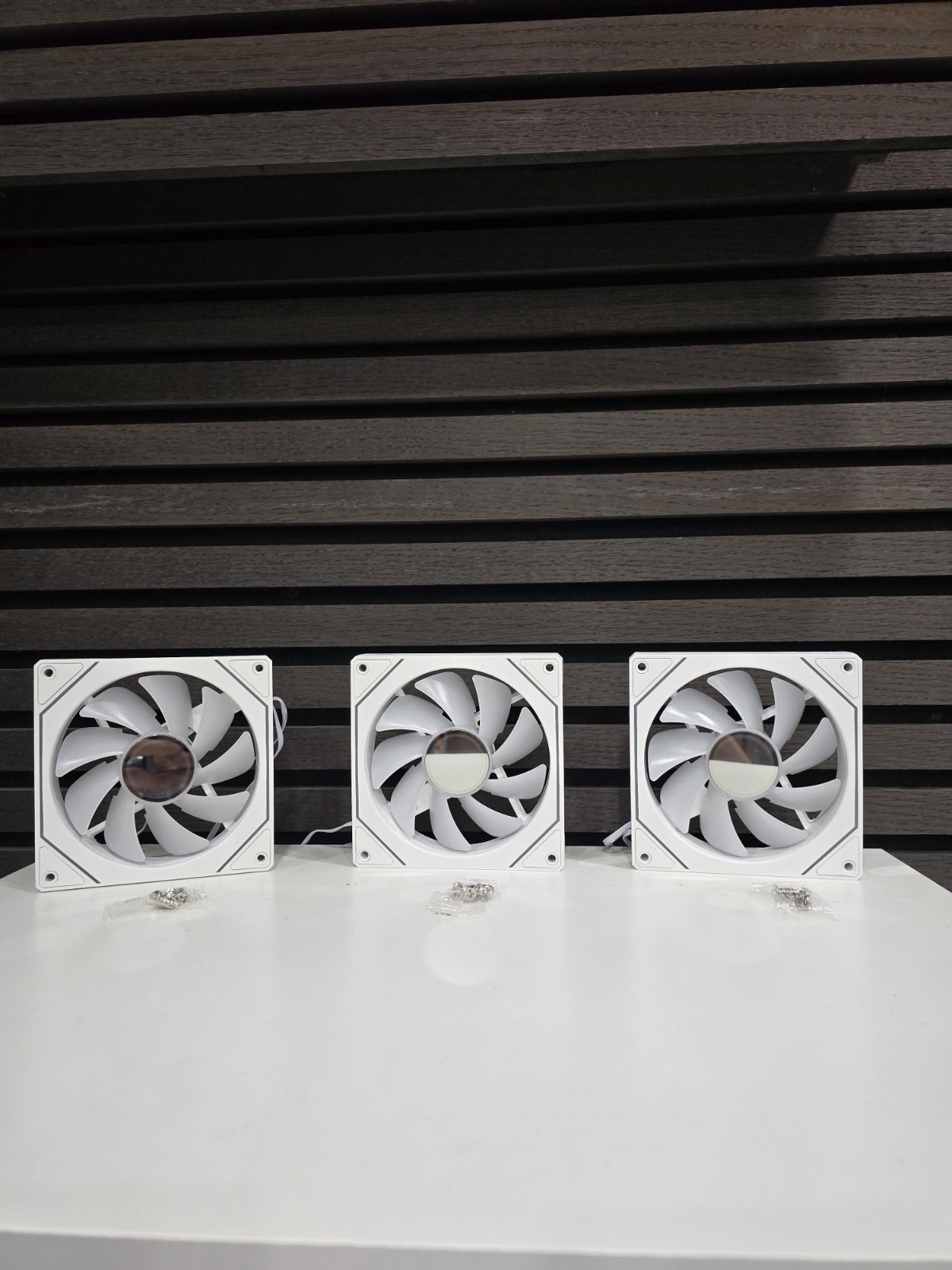 SAMA IM 3 in 1 ARGB 120mm White Case Fan Kit Hydro Bearing Open Box