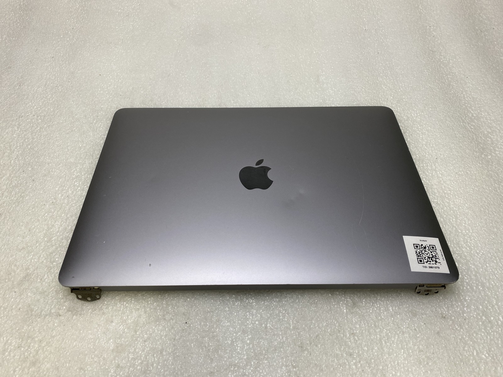 MacBook Air A1932 A2179 13″ 2018-2020 LCD Assembly SPACE GRAY 661-15389 Grade C
