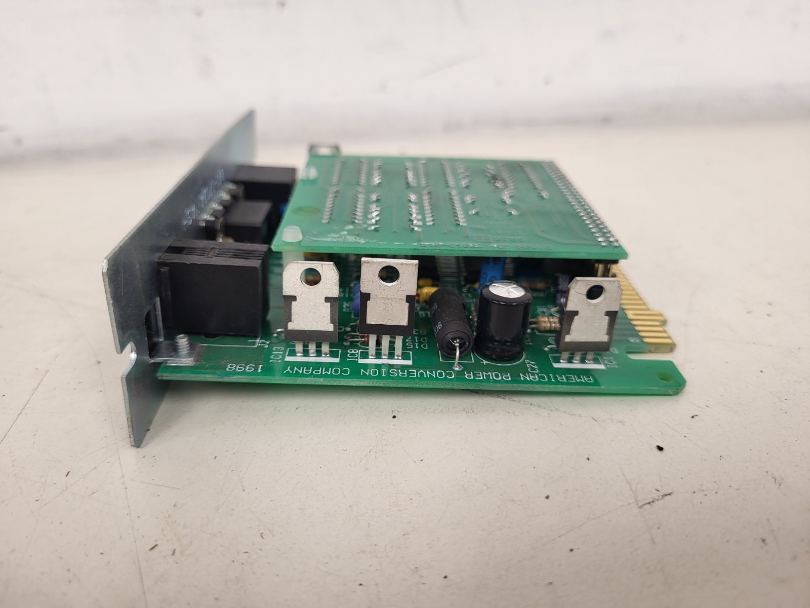APC SYCC Symmetra Communications Card 885-6625C/5 used