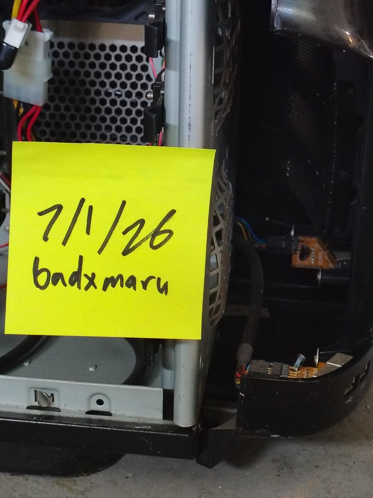 2006 Vintage Alienware Alienware Aurora Predator 1 Case [HARDWARE NOT INCLUDED]