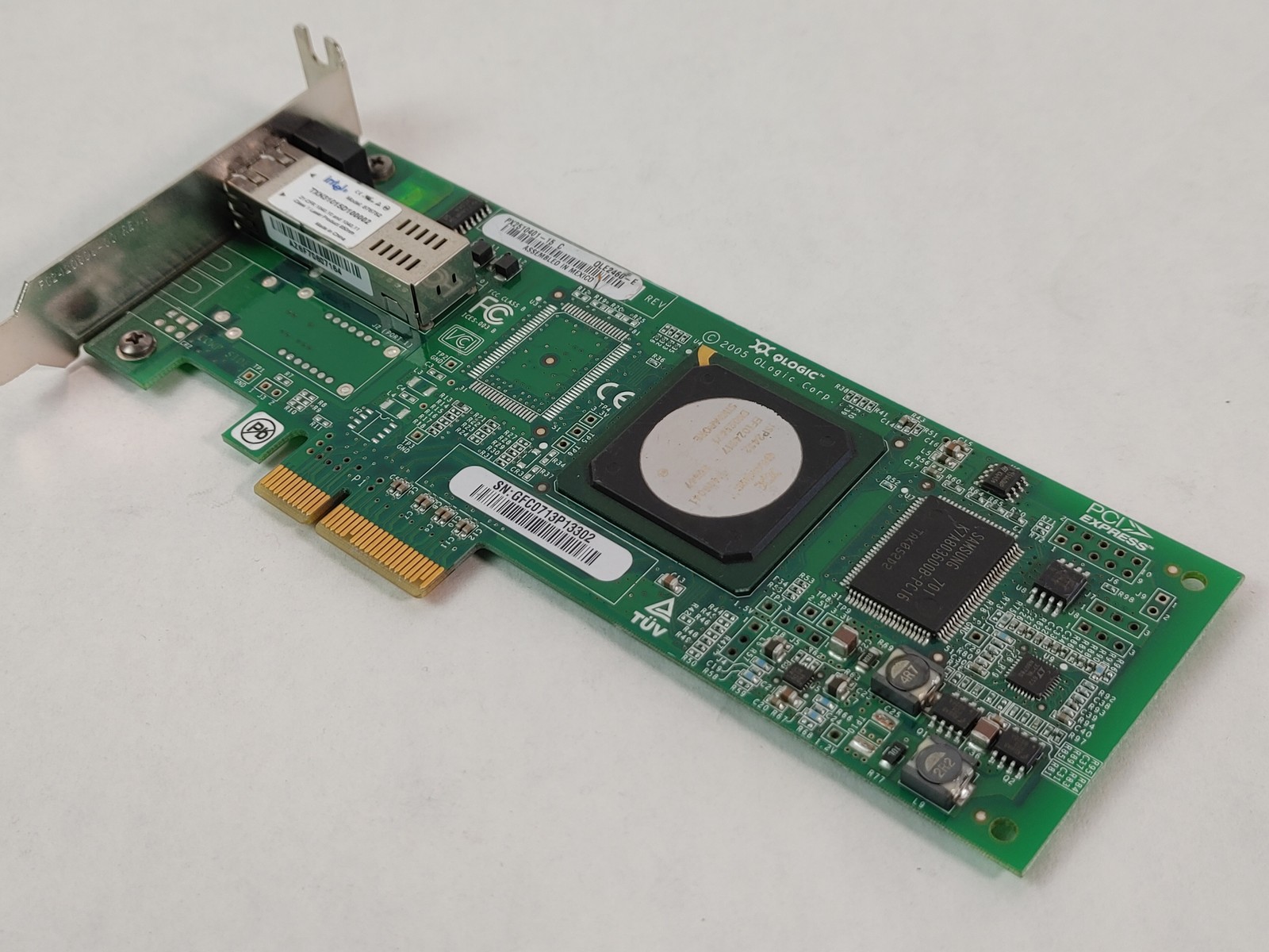 QLogic QLE2460-E PCI Express x4 Fiber Channel 4Gbps Host Bus Adapter