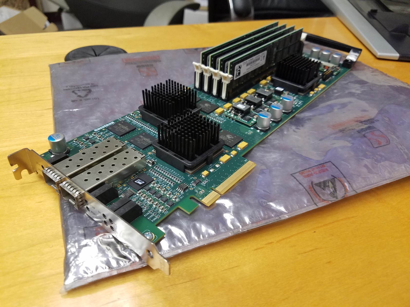 Gridiron gi-1001044 SAN Network Storage Accelerator PCIe Card with 32GB RAM