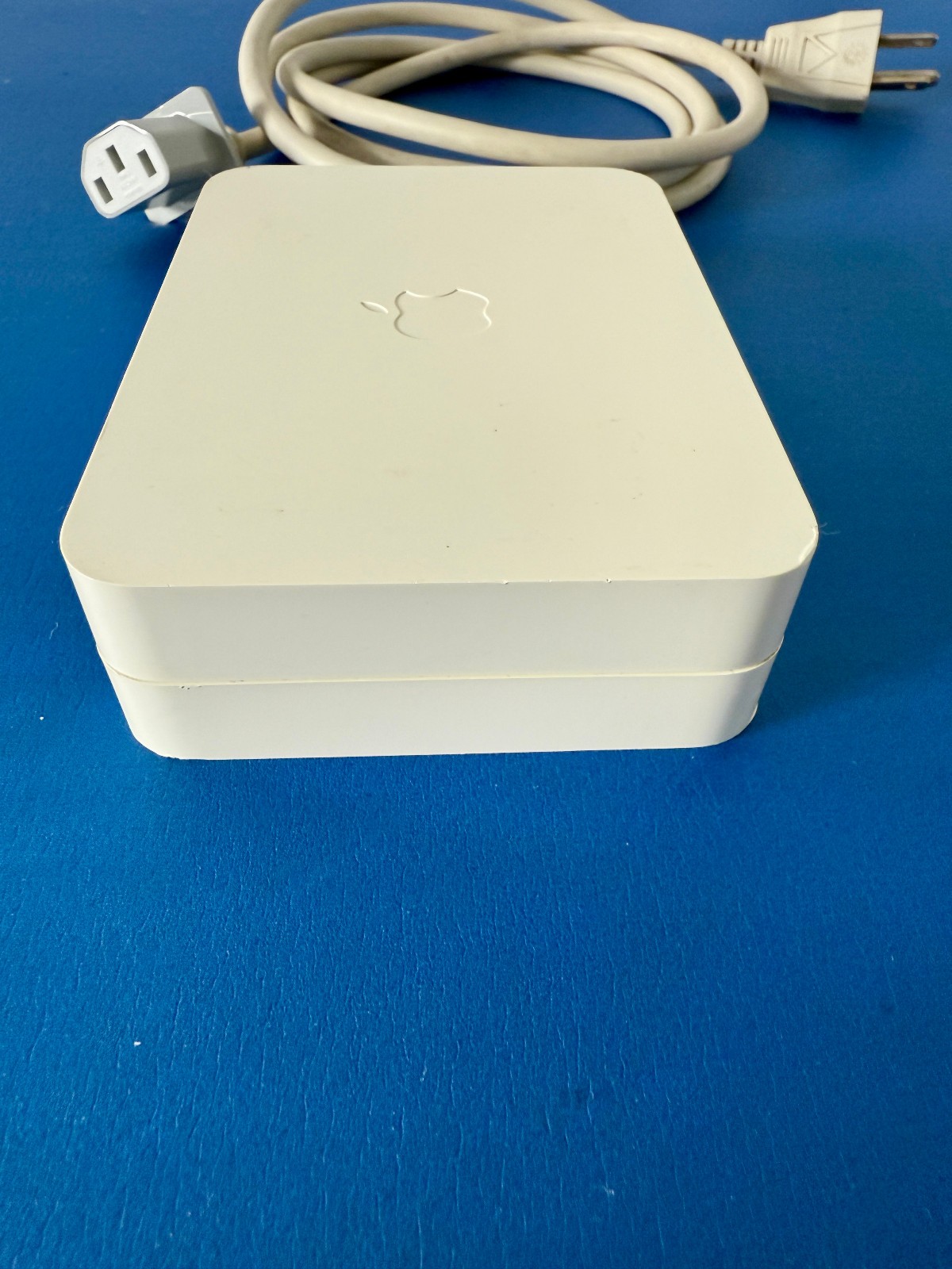 Apple A1097 Cinema HD Display 90W Power Adapter for 23” DVI Cinema Display Cord
