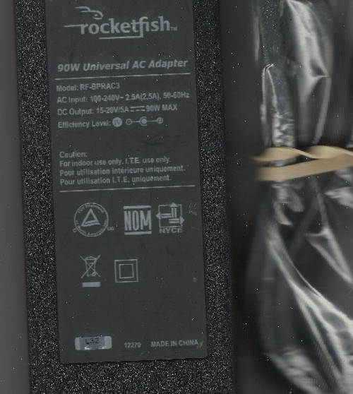 90W Universal AC Adapter Power Supply Charger w 1 TIP Rocketfish Model RF-BPRAC3