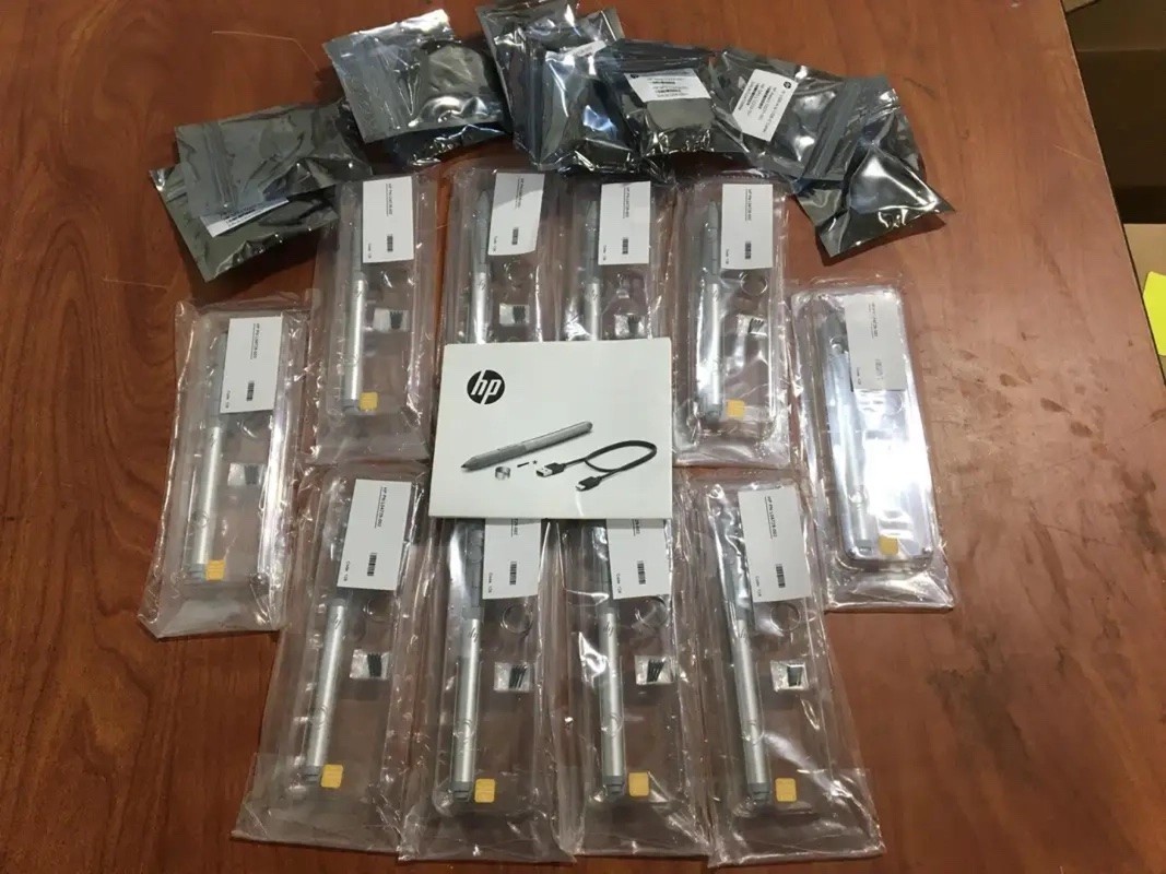 Lot of 10 New Genuine G2 Stylus Pen HP Active Pen L04729-002 With Chargers