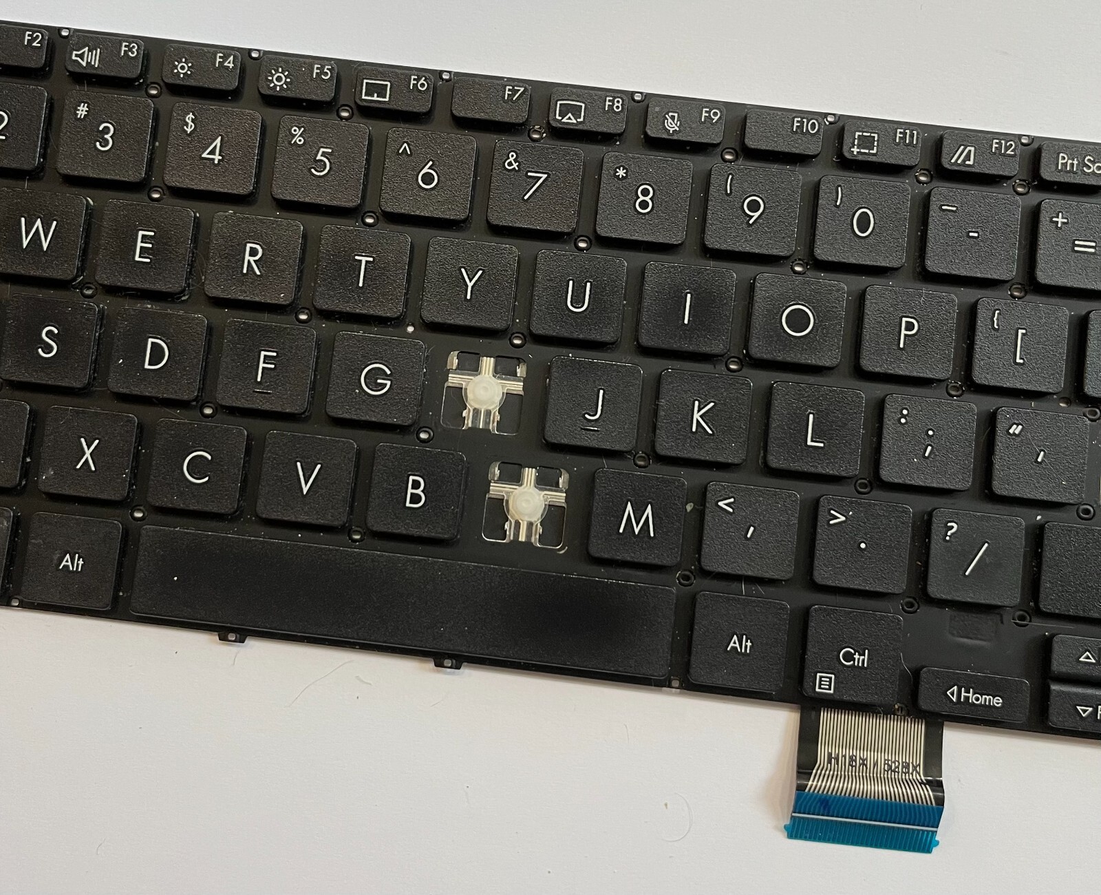 Asus Vivobook 14 X1404Z US Keyboard One Key Cap + Hinge 0KNB0-110LUS00 Genuine
