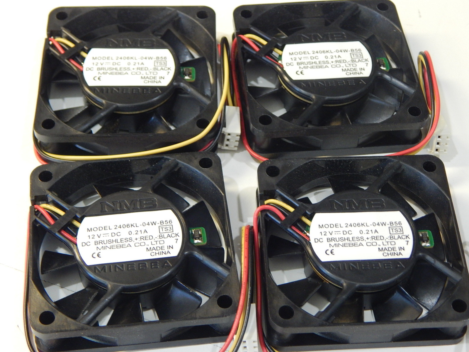 (4 PIECES) NMB MINEBEA 2406KL-04W-B56 12VDC BRUSHLESS FAN 60mm X 60mm X 15mm