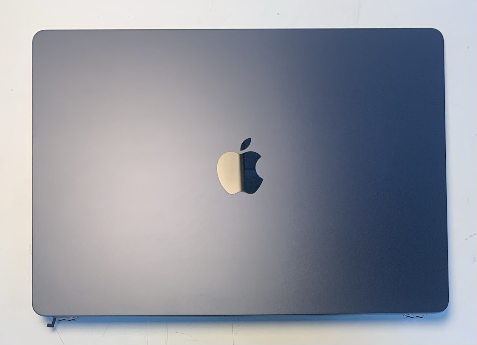 MacBook Air OEM Model A3241 15″ 2025 M4 (Screen Assembly) Midnight Blue Color