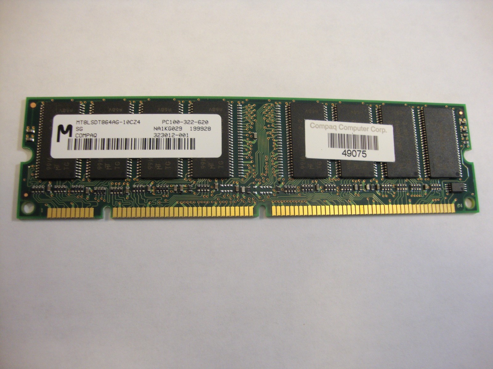 Compaq Desktop Memory PC100 64MB Micron MT8LSDT864AG-10CZ4 RAM