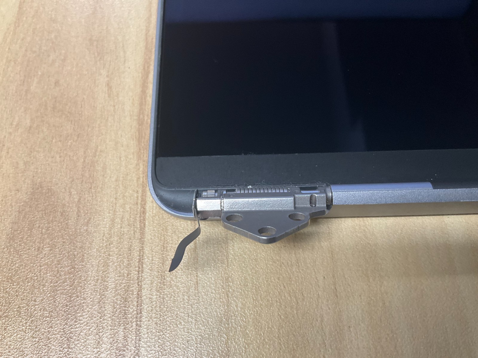 Apple MacBook Pro 16in A2141 Replacement LCD Screen Assembly Gray Grade C