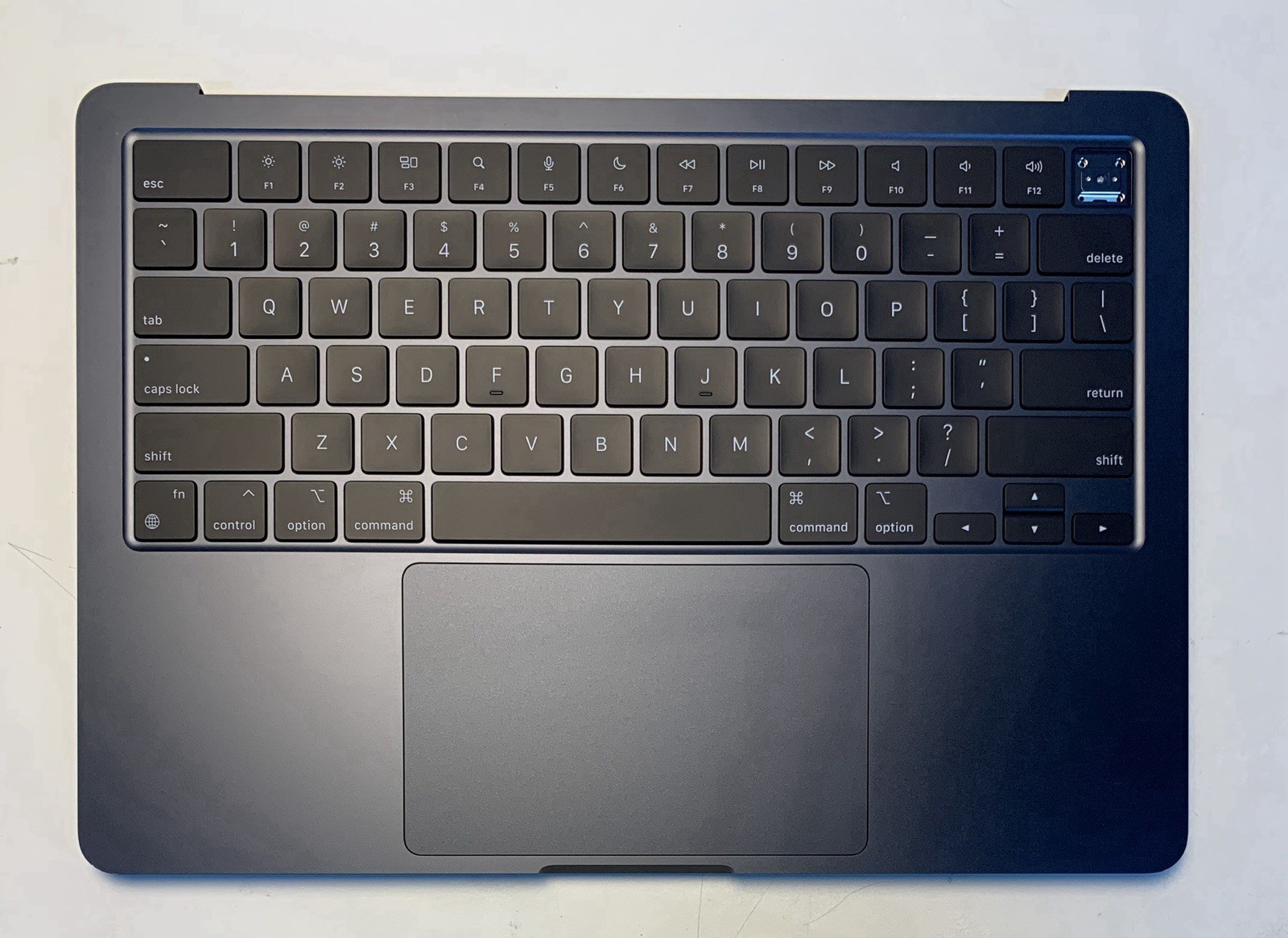2024 A3113 13″ MacBook Air (top & bottom keyboard assembly) Midnight Blue