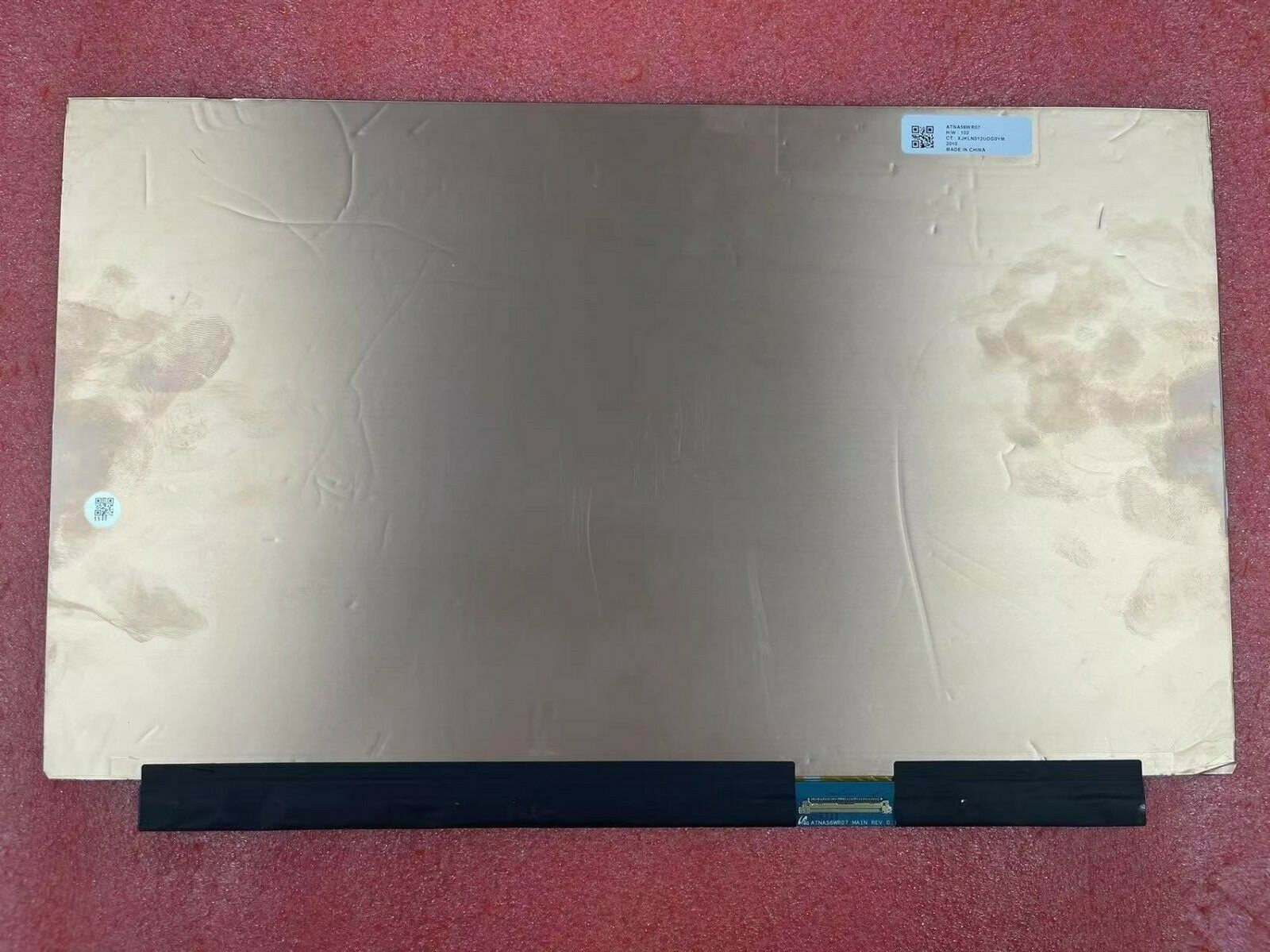 ATNA56WR07 EDP 40 pins AM-OLED 3840×2160 UHD Glossy 60HZ