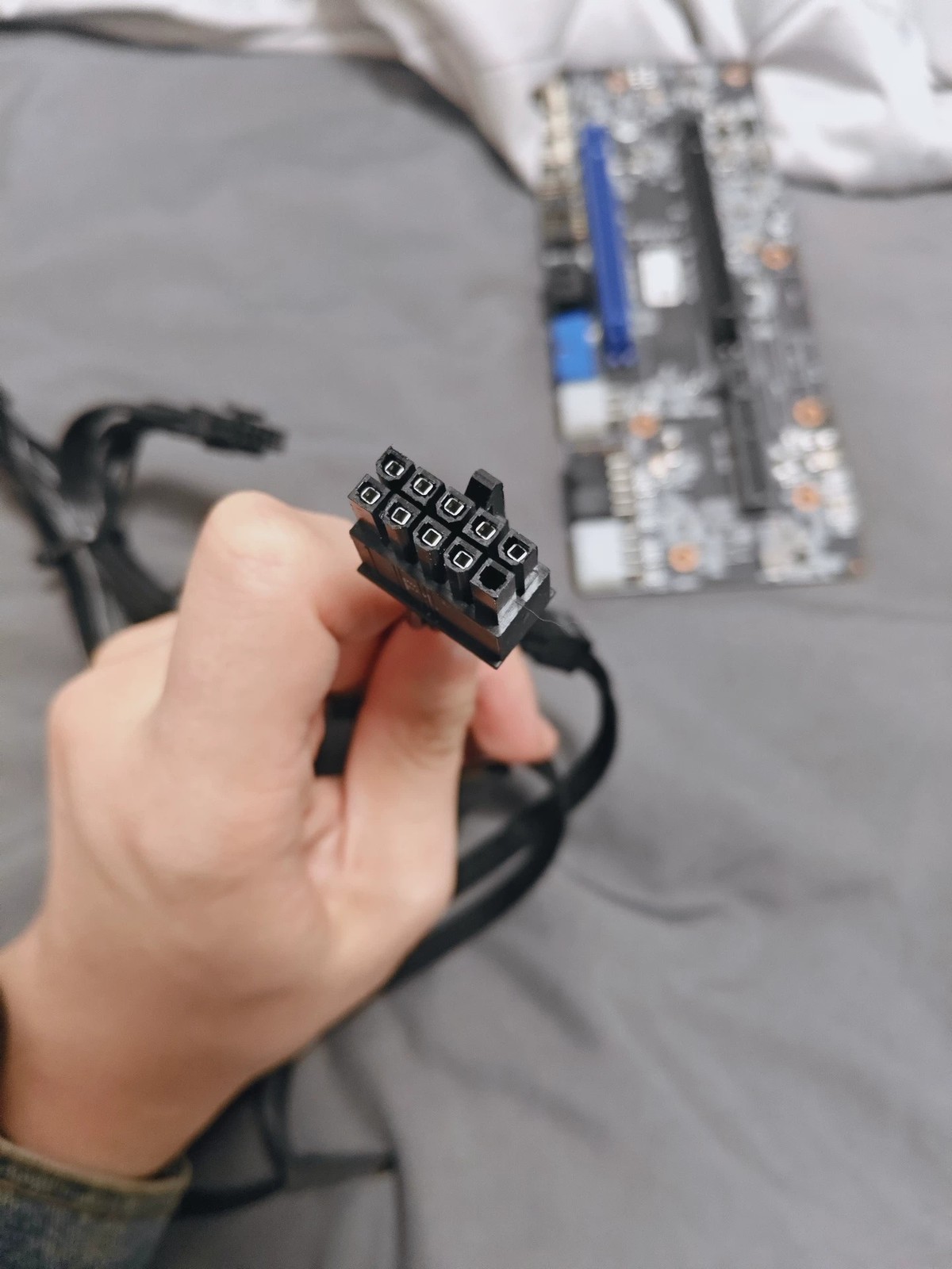 Power supply for Intel NUC 13 Extreme Baseboard DIY