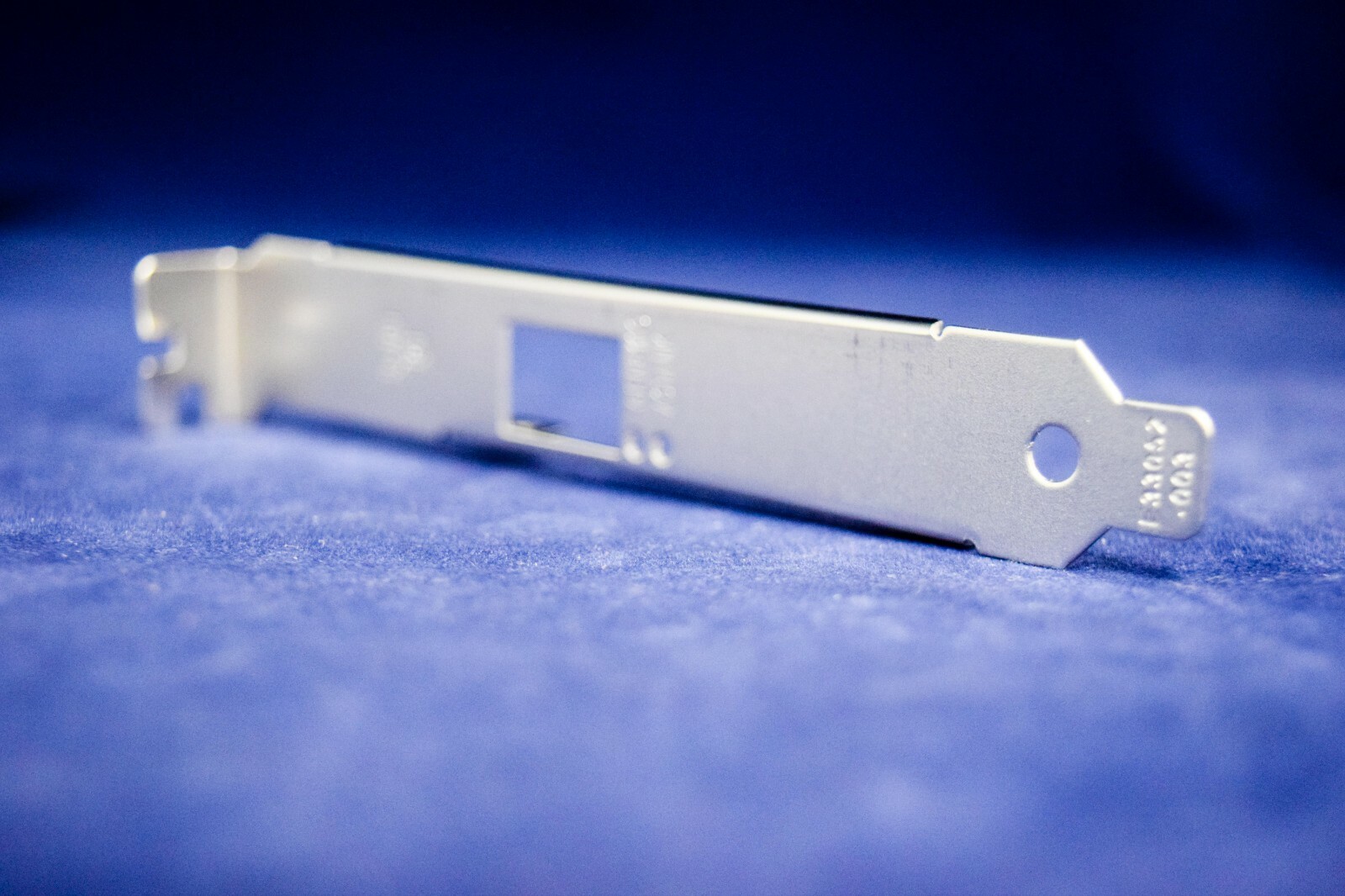 LONG (STAND) BRACKET FOR X520-SR1/X520-DA1 E10G41BFSR/E10G41BTDA