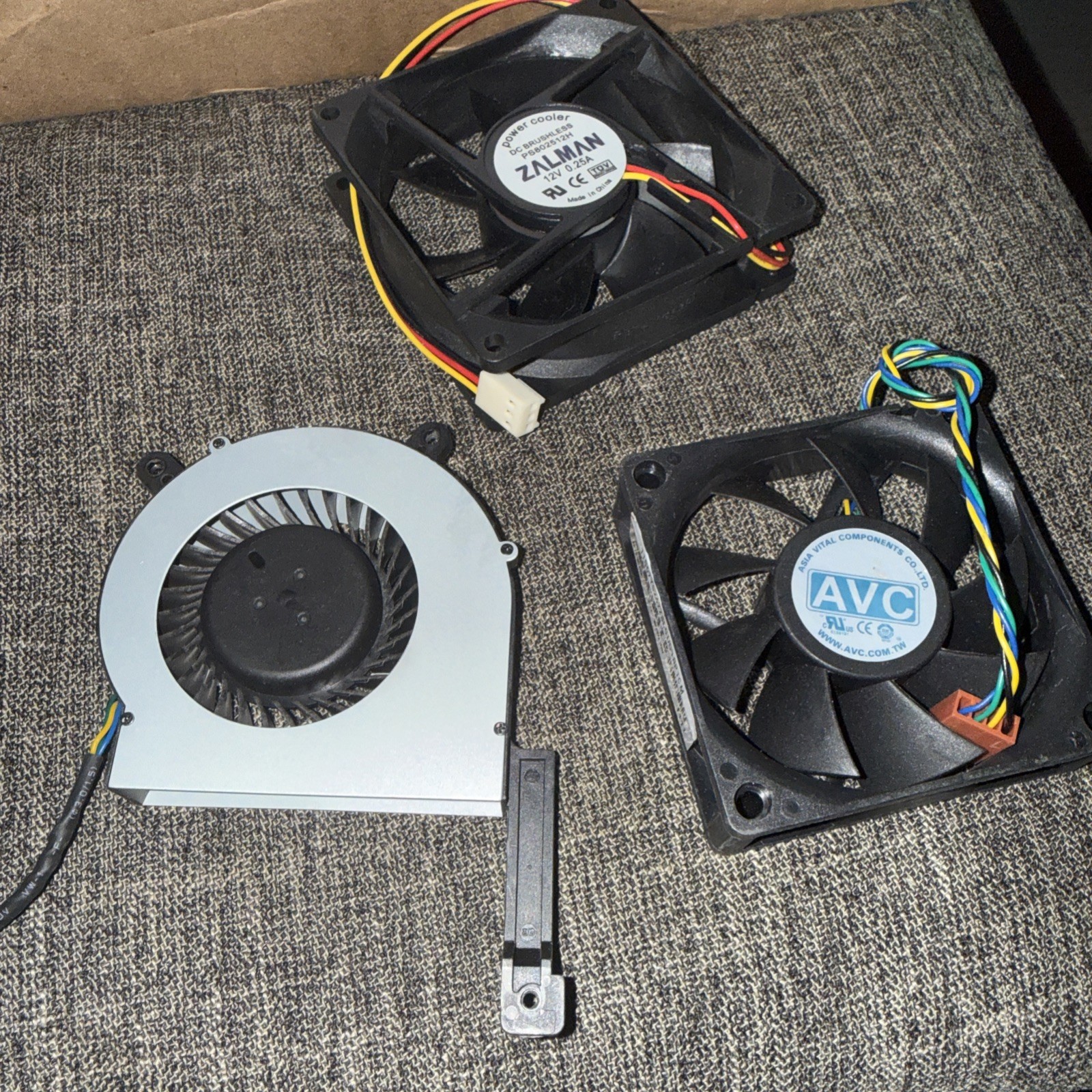 Zalman ZM-F1 Power Cooler PS802512H & AVC Fan & Unknown Laptop Fan