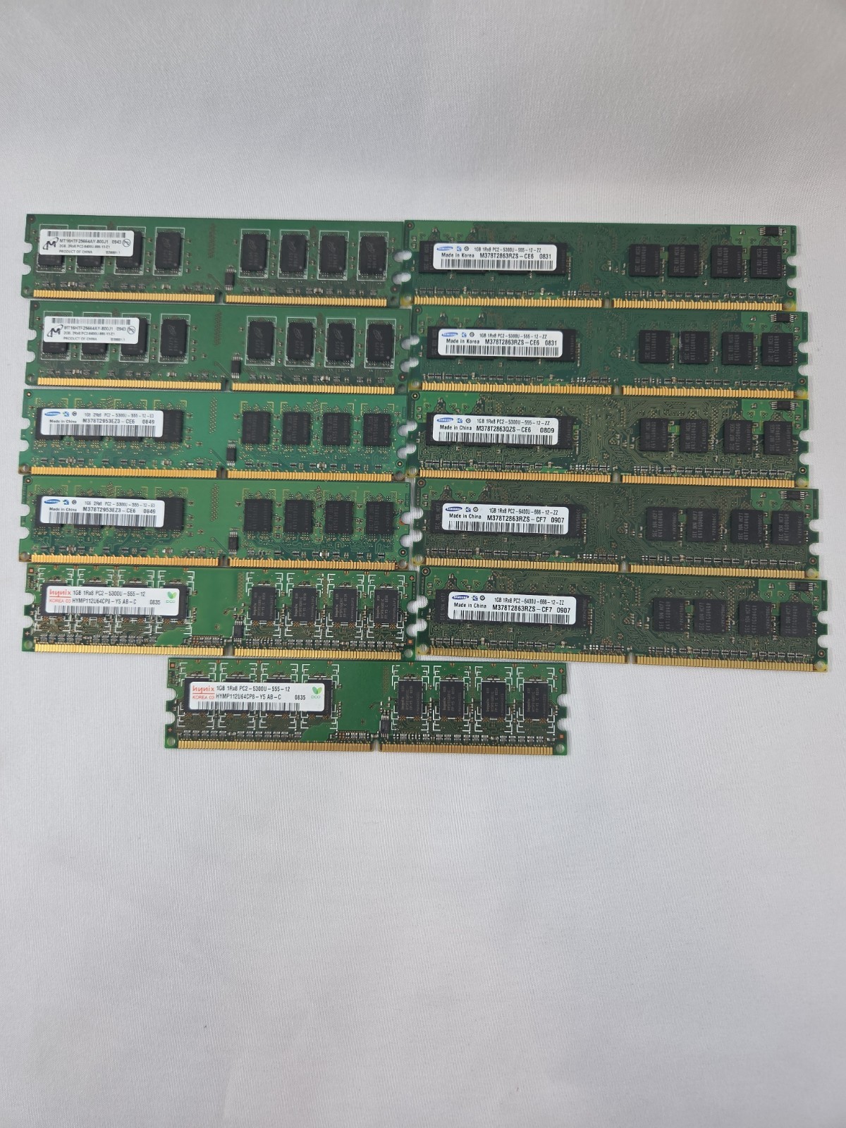 Lot of 11 Mixed Brand & Speed PC2- 1GB + 2GB DDR2 Desktop RAM 6400U + 5300U