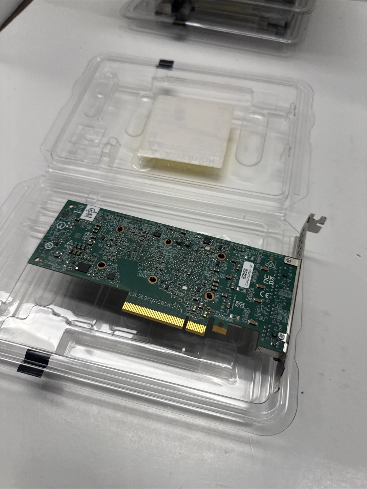 Dell QLogic FastLinQ QL41164HFRJ QUAD Port PCI-E 10GbE Ethernet Adapter – 33M0K