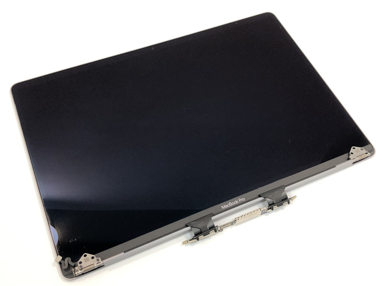 Apple MacBook Pro A2141 16″ Screen Assembly Space Gray 661-14200 – Grade C