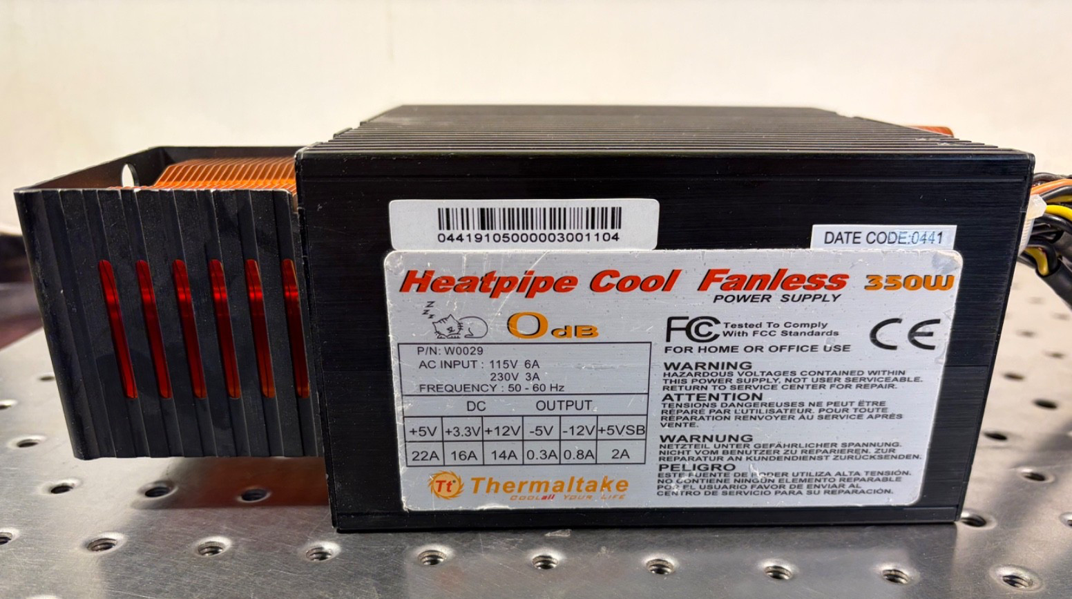 Thermaltake W0029 350W Heatpipe Cooled Fanless PC Power Supply Quiet (0 dB)