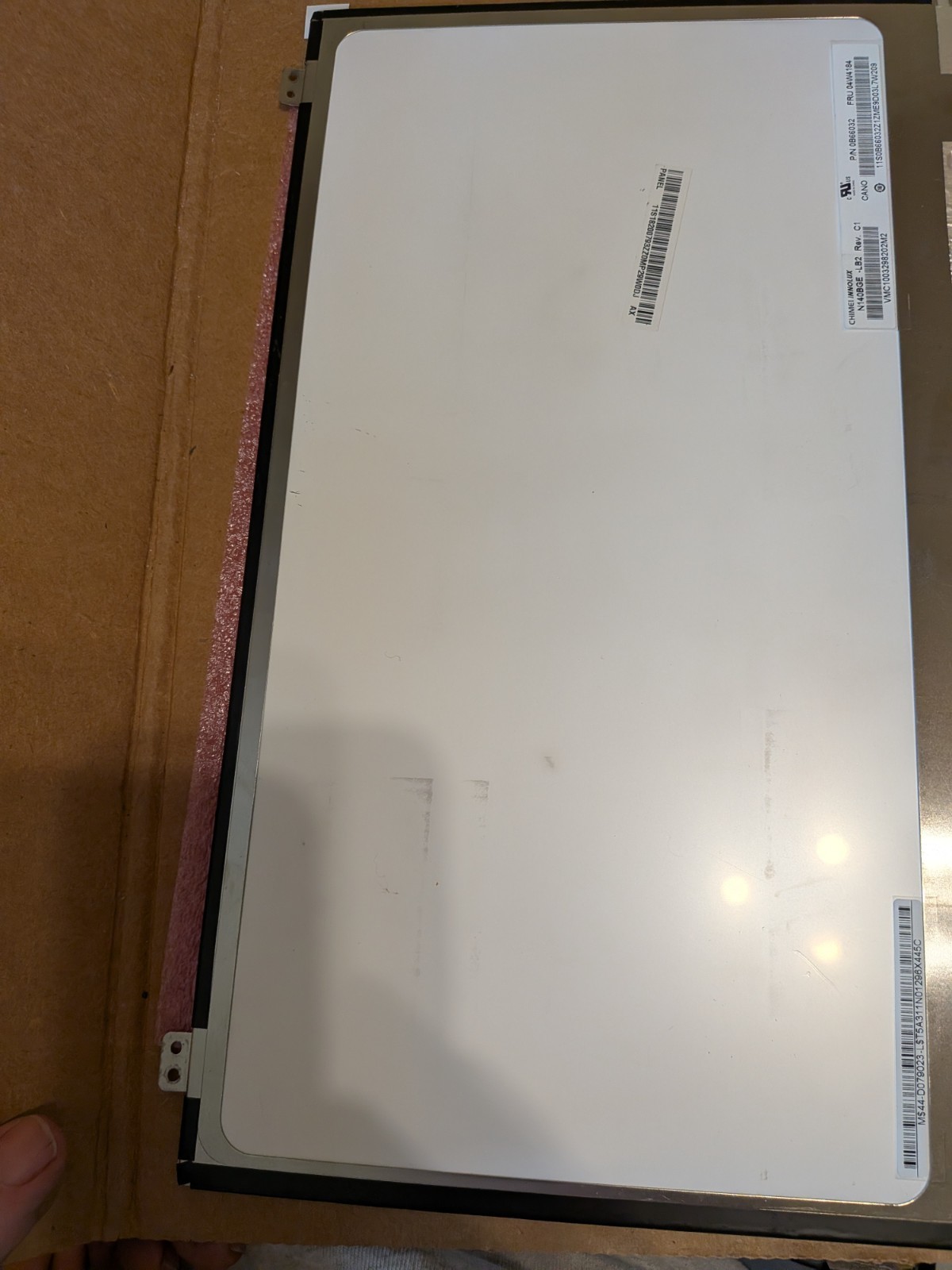Chimei Innolux N140BGE-LB2 14″ 16:9 LCD Panel 0B66032 04W4184