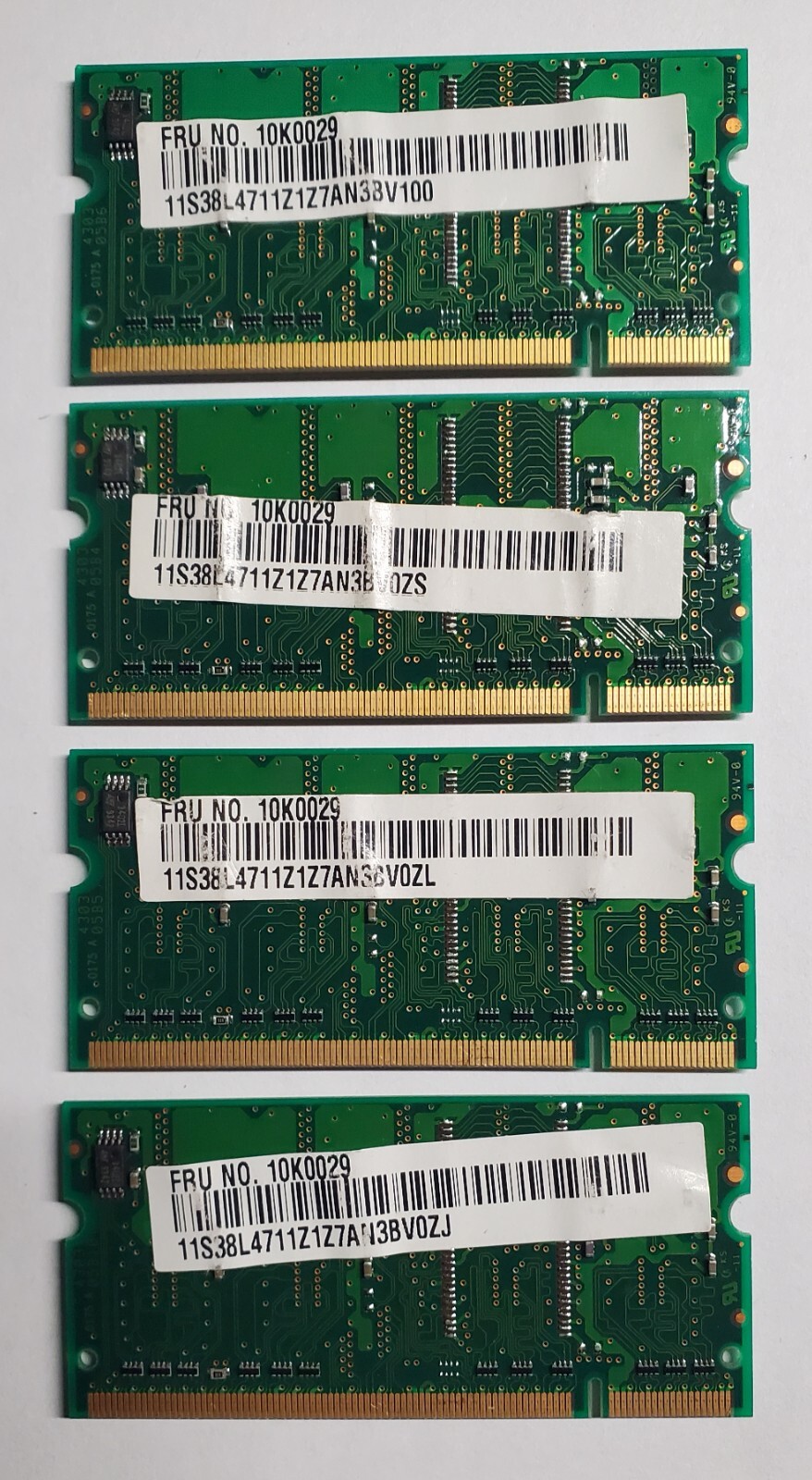 Lot 4 Pieces – Micron MT4VDDT1664HG-265C2 PC2100S 128MB DDR266 CL2.5 SODIMM