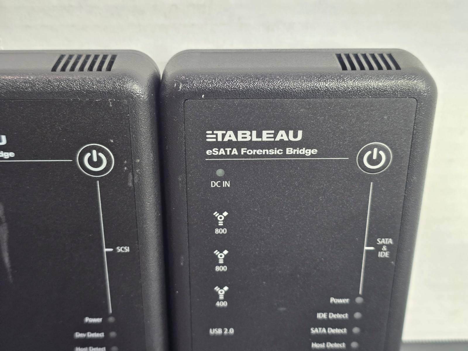 Tableau FireWire800+USB2.0 SCSI Bridge & eSATA Forensic Bridge Untested