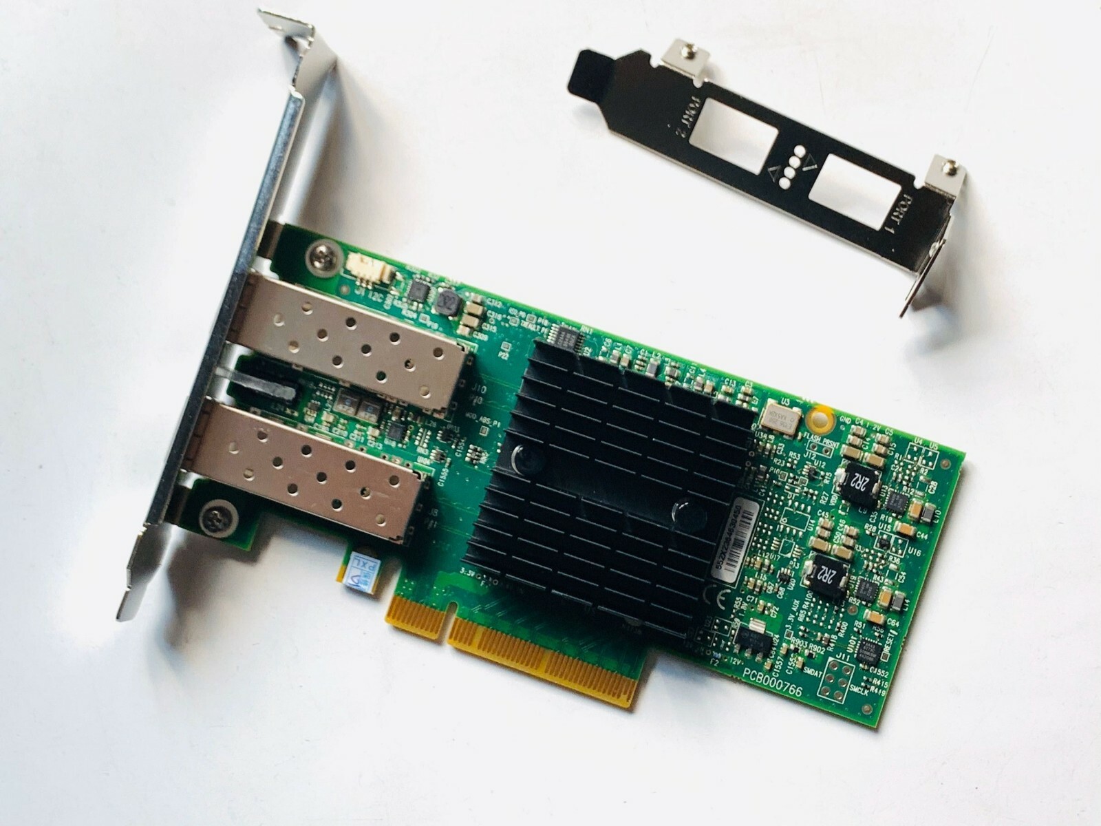 Dell Mellanox ConnectX-3 10Gb SFP+ Dual Port CX322A Network Card – YHTD6 0YHTD6