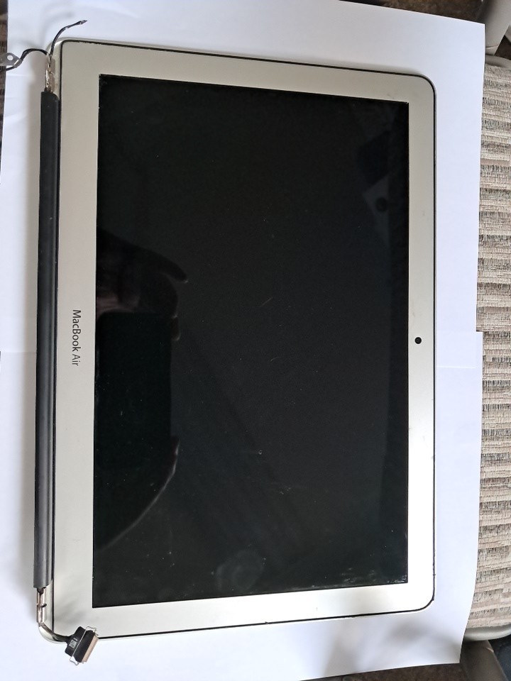 APPLE MacBook Air A1466 13 Inch LCD Screen