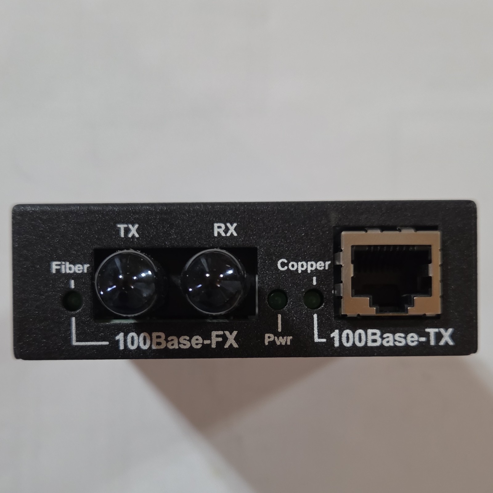 Transition Networks J/FE-CF-03 Converter 100Mbps SC to RJ-45 Fiber To Ethernet