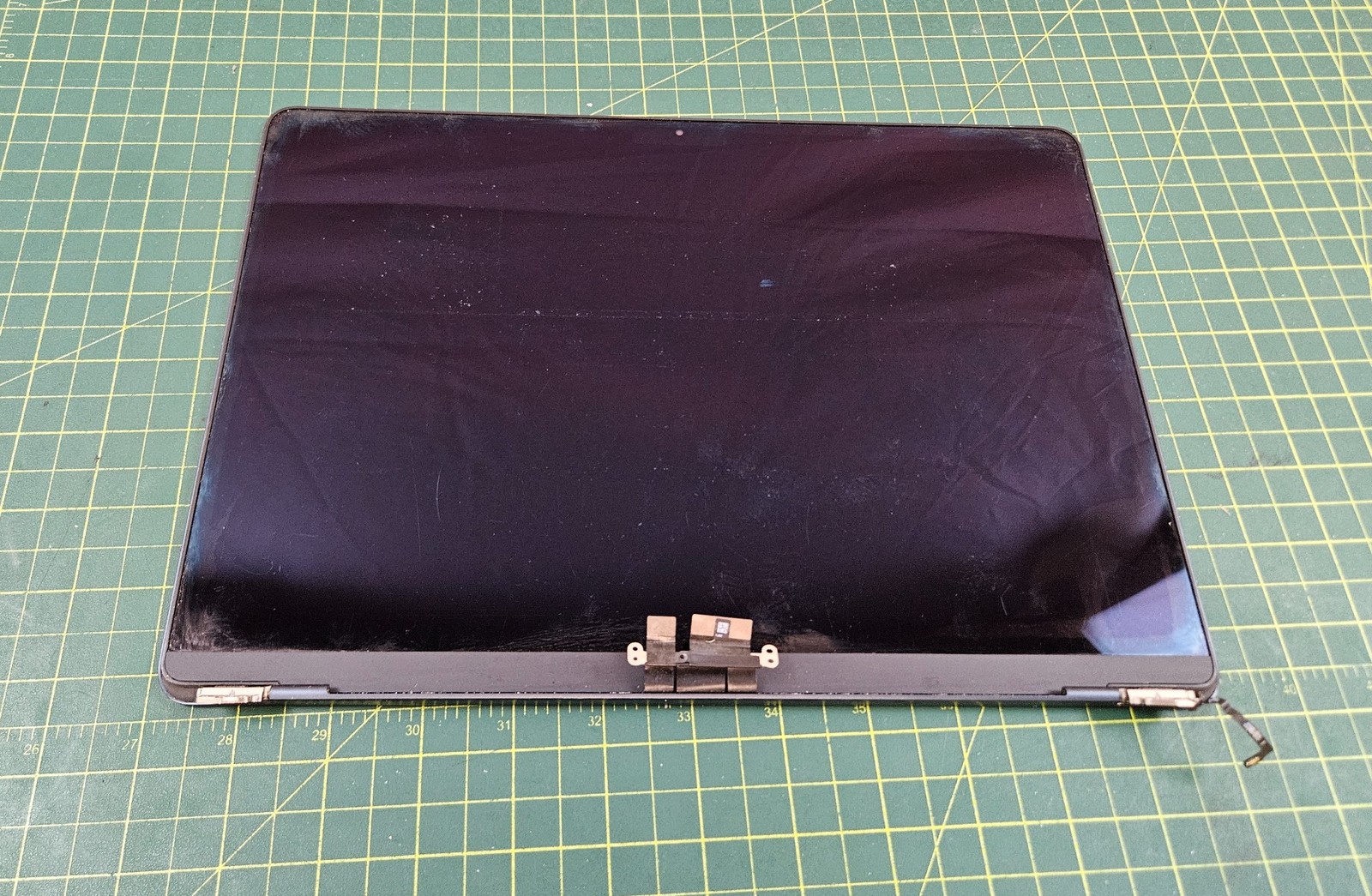 Apple MacBook Air A2681 2022 LCD Screen Complete Assembly Midnight Read c647