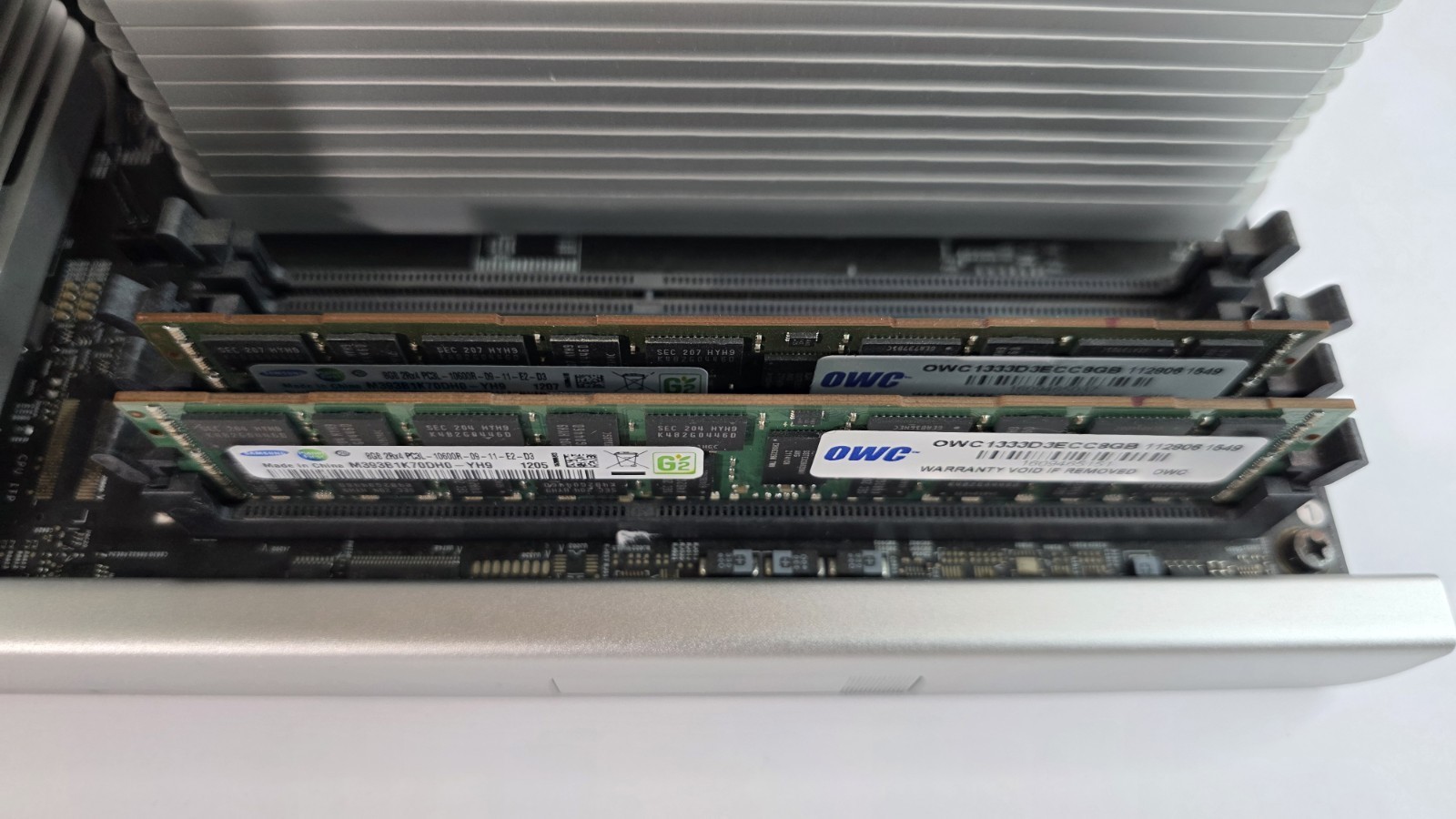 Mac Pro 2010 2012 CPU Processor Tray Xeon up to 128GB #of Cores/Model Unknown