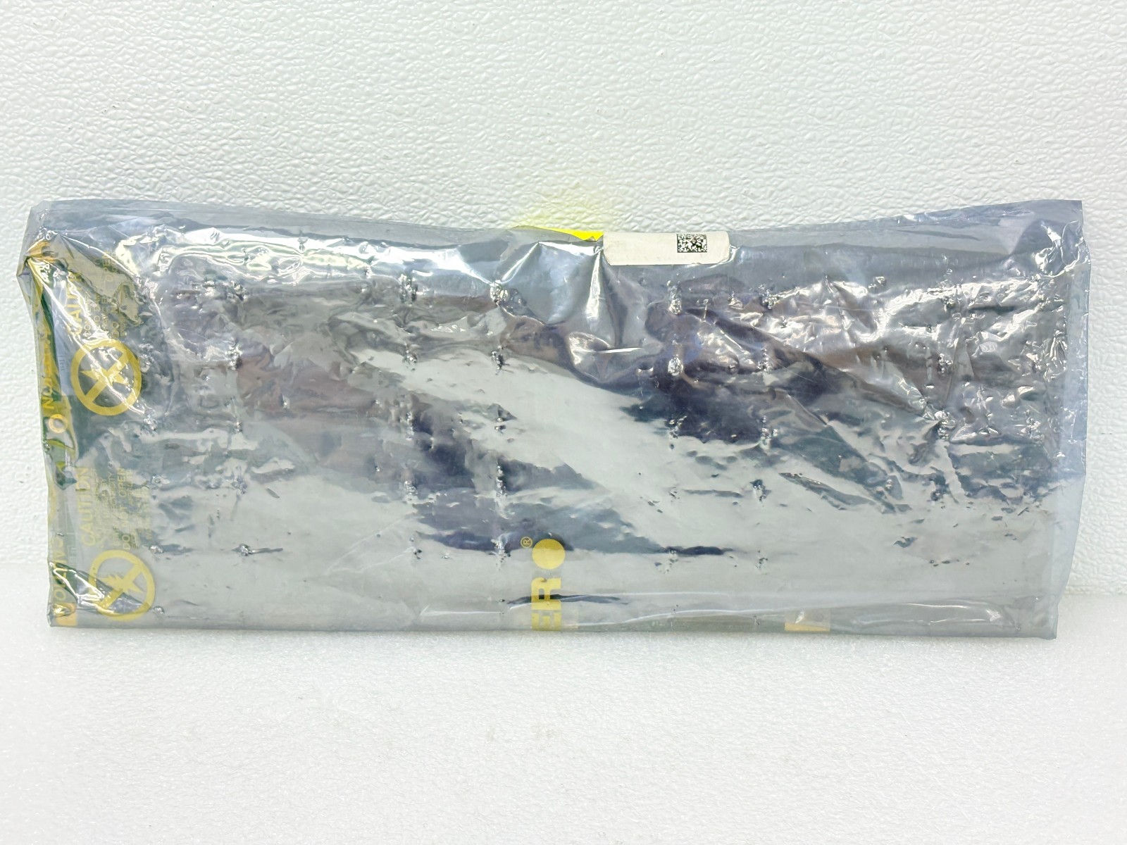 NEW (SEALED) | Supermicro BPN-SAS2-846EL1 Rev 1.10 24 Bay SAS/SATA Backplane