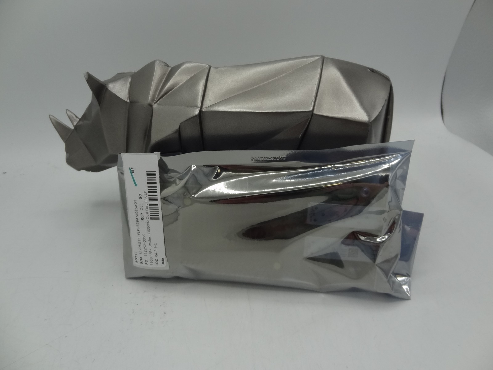 8GT11 DELL 32GB SFP+ 2-PT HBA (EMULEX LPE35002, LP)