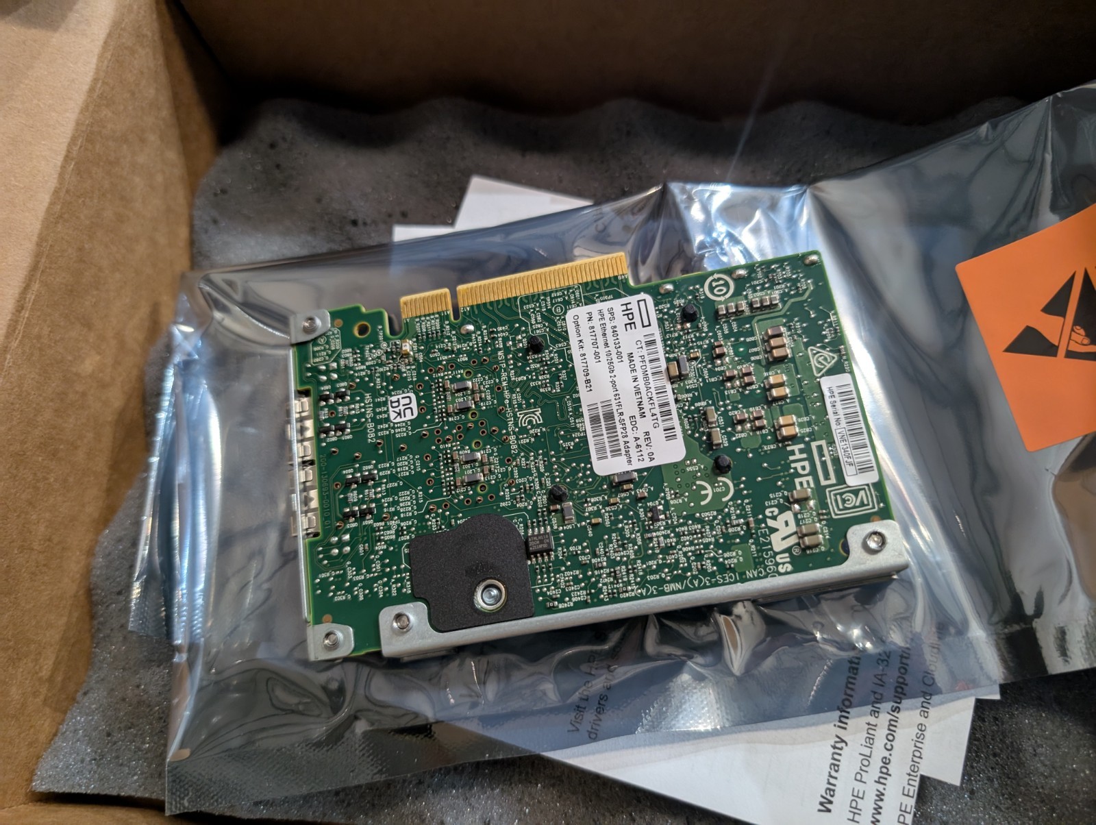 817709-B21 HPE Ethernet 10/25Gb 2port 631FLR SFP28 adapter 840133-001 817707-001