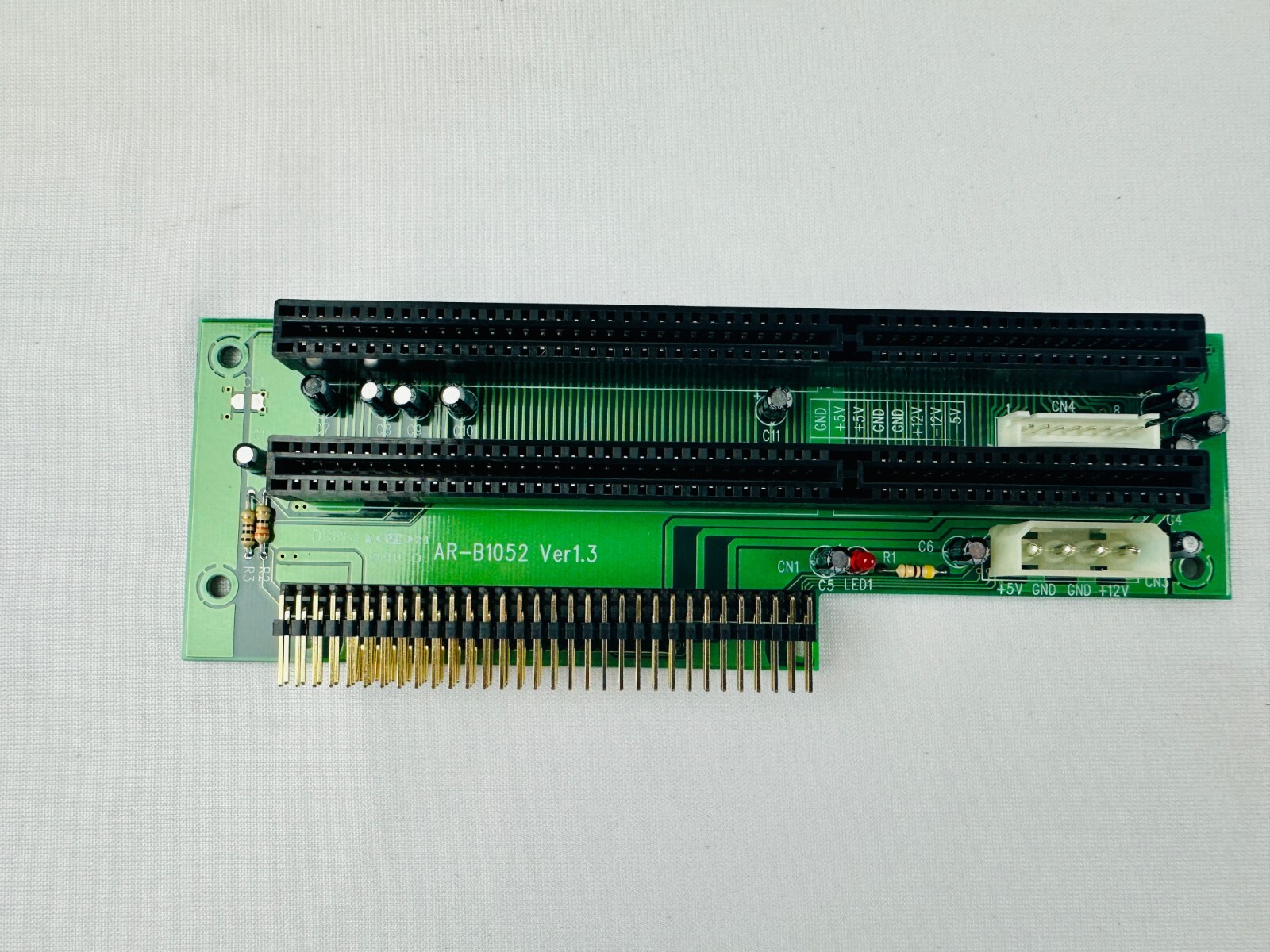 Acrosser AR-B1052 PC/104 to ISA Transfer Board
