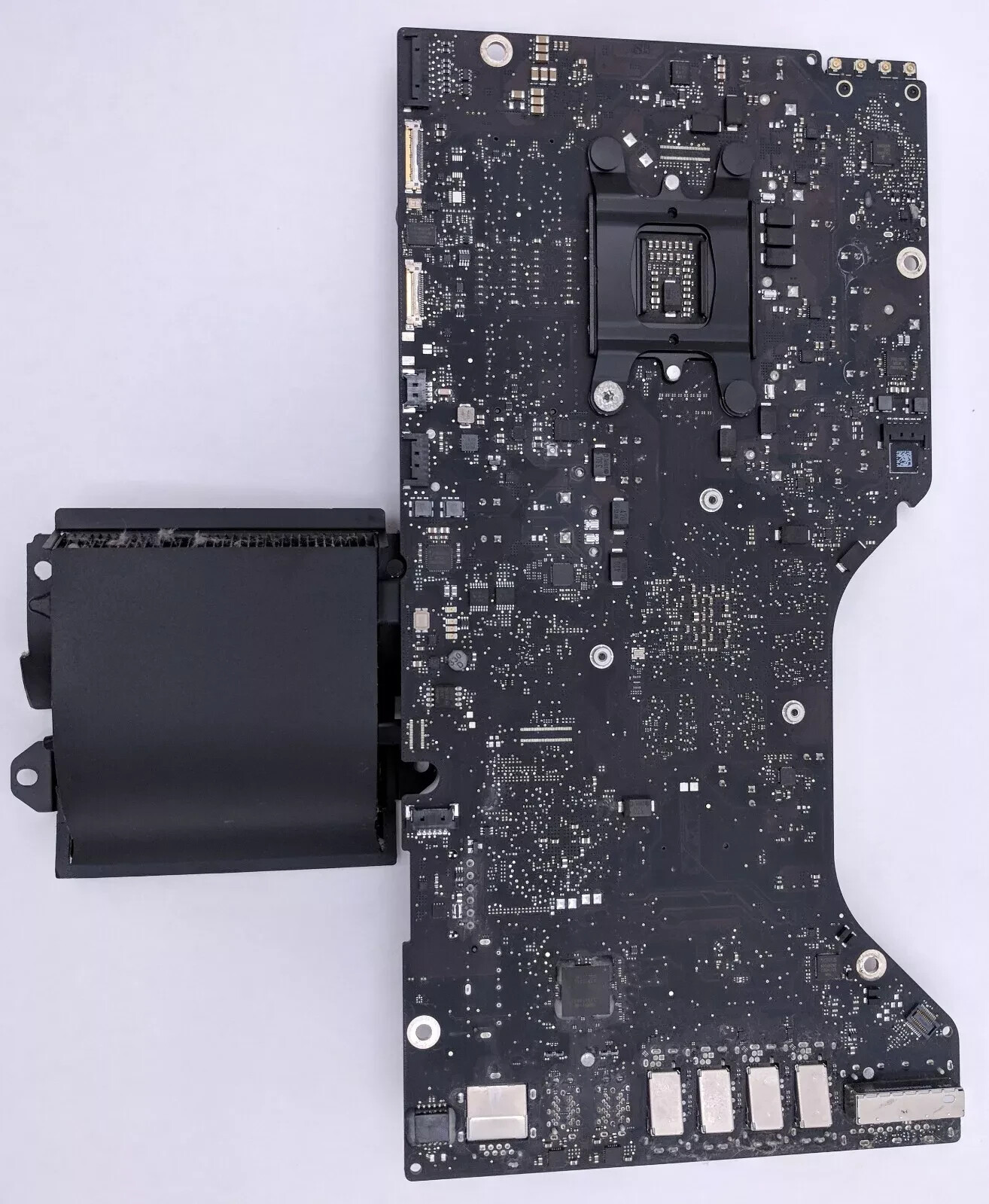 Apple iMac A1418 21.5″ Late 2012 Intel LGA 1155 DDR3 Motherboard 820-3302-A