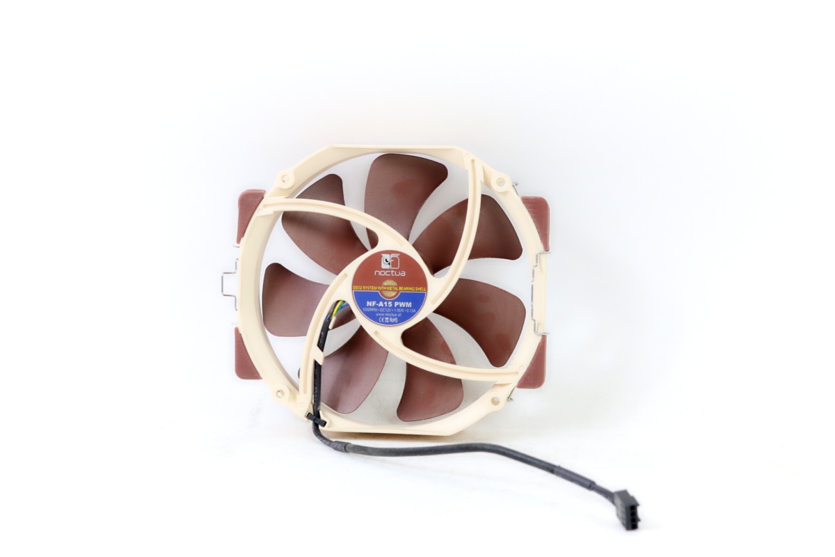 Noctua NH-D15 140mm Fan CPU Cooler w/ NF-A15 PWM Fan | Fast Ship, US Seller!