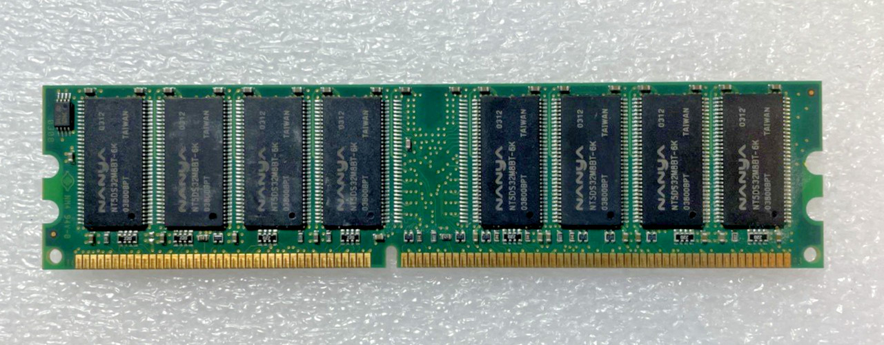 KVR 266X64C25/512 SDRAM 9932069-003.A00 512 MB DIMM 266 MHz