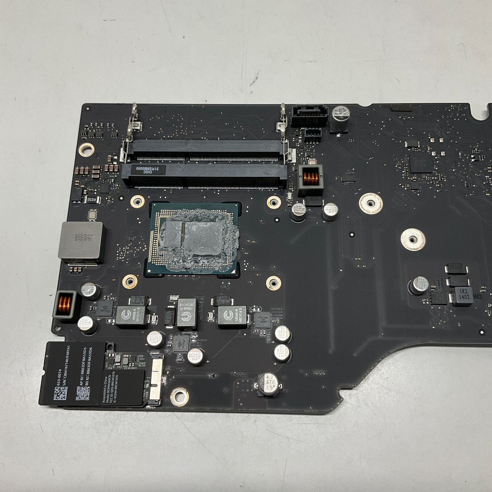 Apple iMac 21.5″ A1418 Late 2013 ME086LL/A 2.7GHz i5 Logic Board 820-3588-A