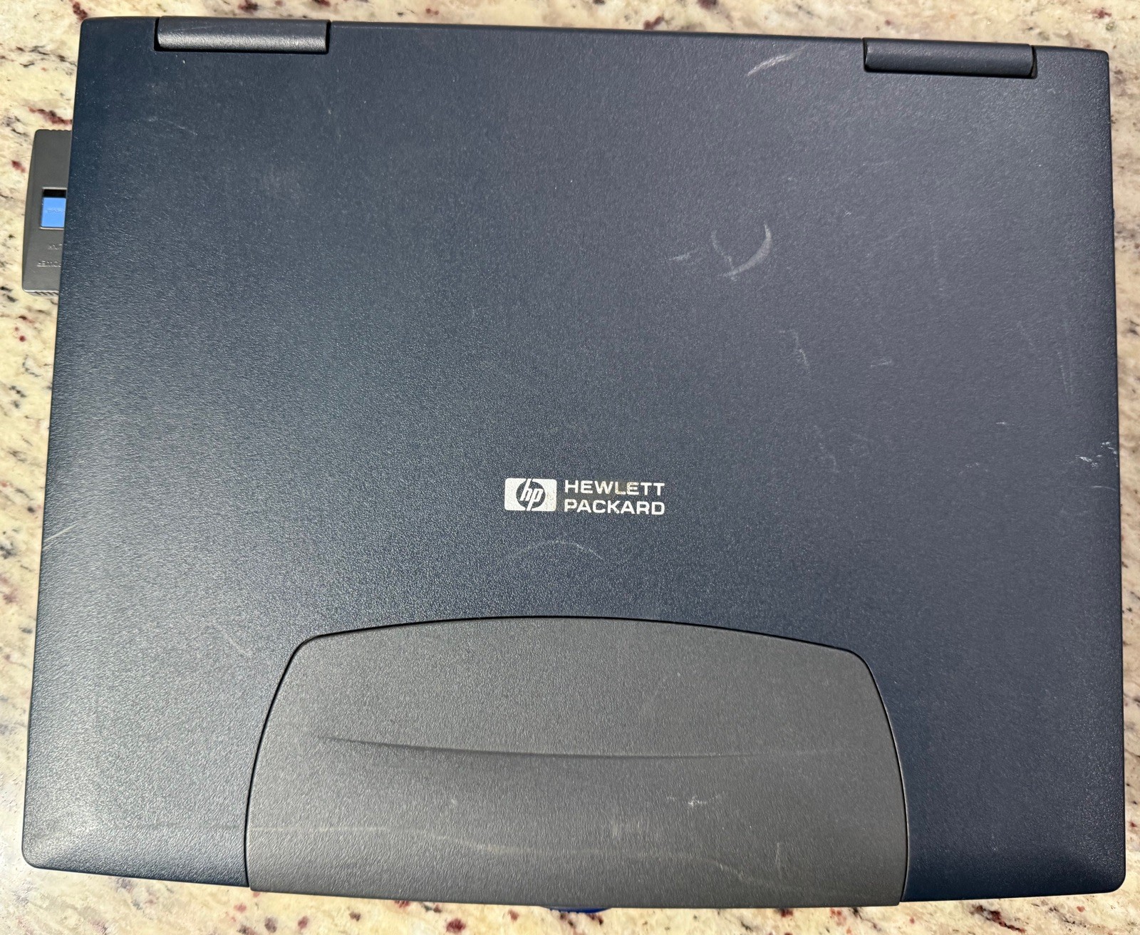 Vintage HP Hewlett Packard Pavilion N3250 Laptop, See description
