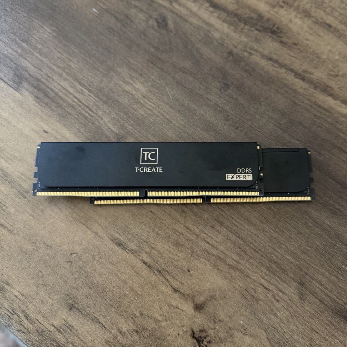 TEAMGROUP T-Create Expert DDR5 DRAM