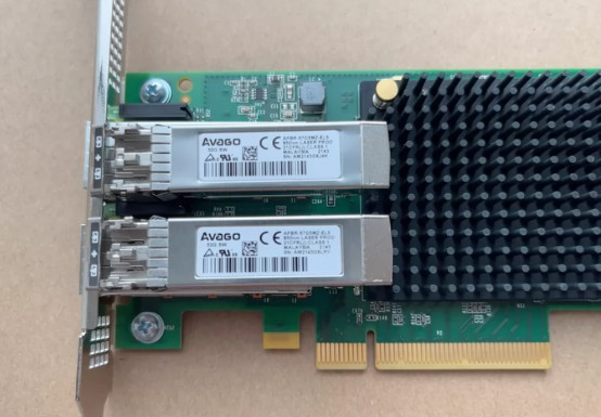 Dell HWXGN LPE35002-M2 Emulex 32GB Dual-Port FC Host Bus Adapter+2x sfps