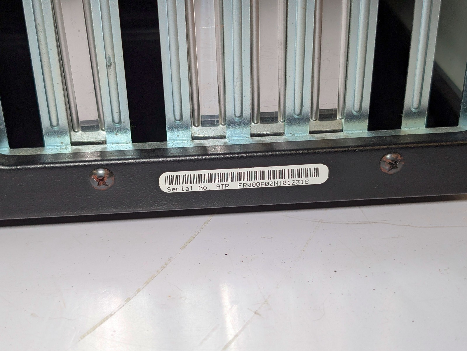 1980s 486 era horizontal computer case beige; V Three Systems PowerGate R486/33