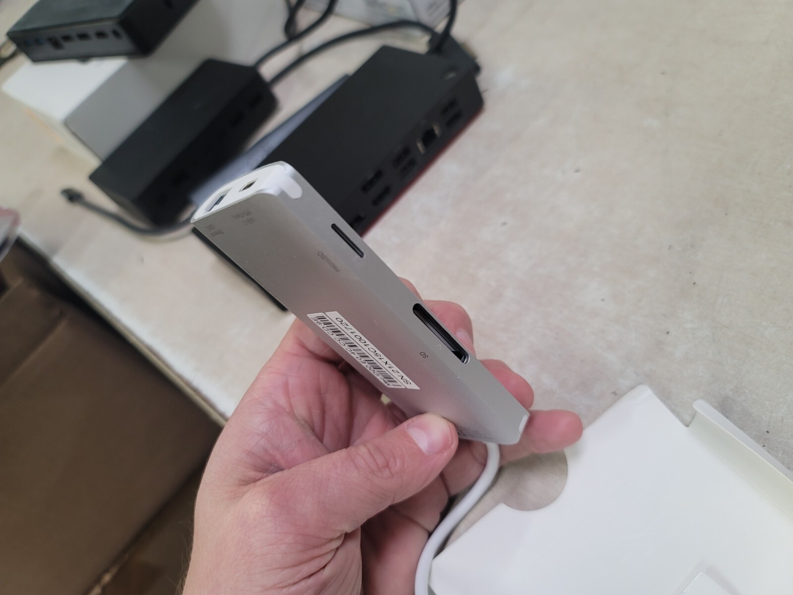lmp 14368 USB-C MINI DOCK HDMI SILVER NEW CROPMARK